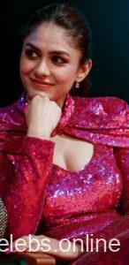 Mrunal Thakur hot pics