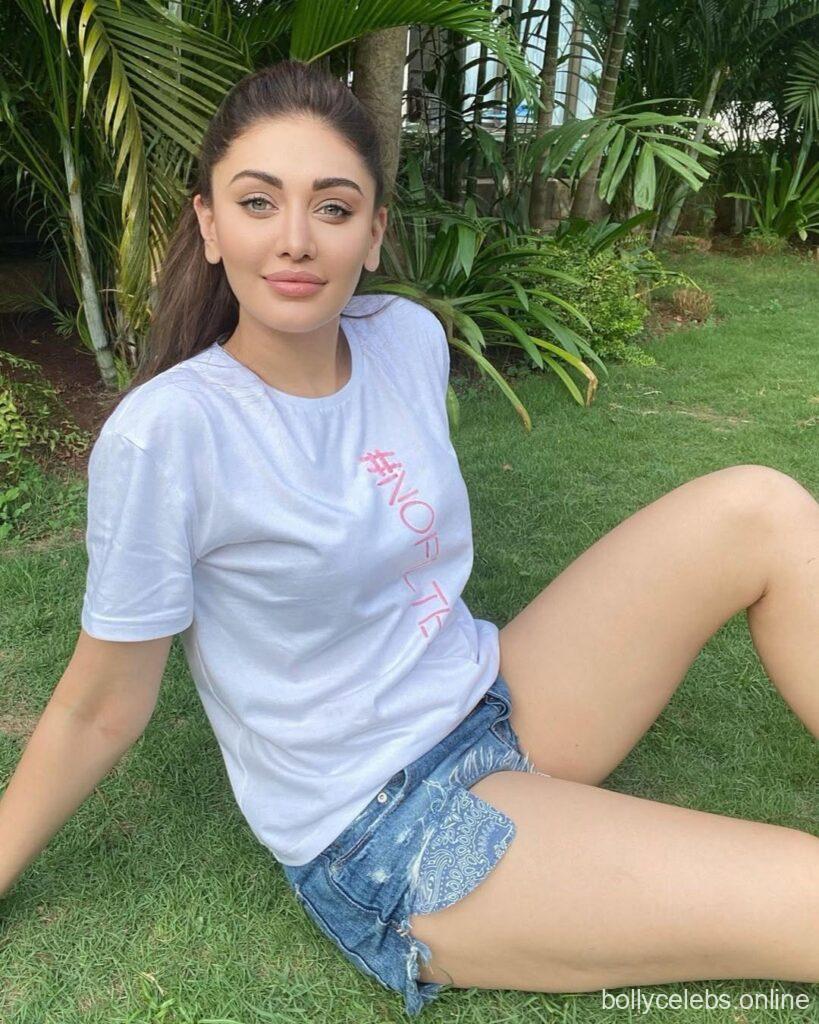 Shefali Jariwala Indian ethnic looks Shefali Jariwala Indian ethnic looks