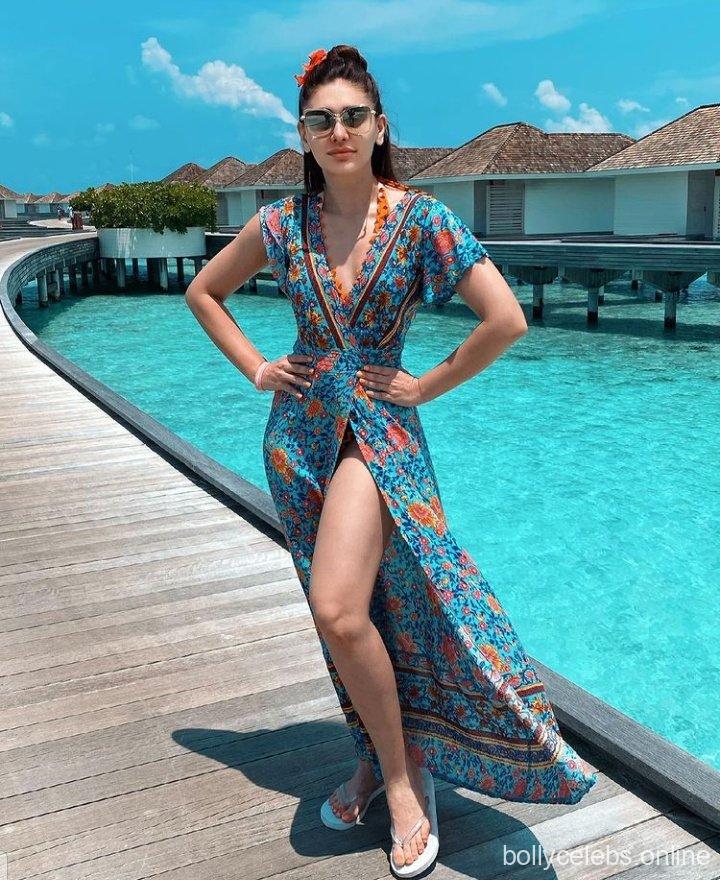 Shefali Jariwala OTT photoshoot Shefali Jariwala OTT photoshoot