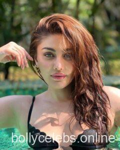 Shefali Jariwala bold fashion pics