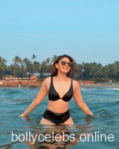 Shefali Jariwala photos viral Instagram