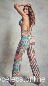 tara sutaria hd wallpaper