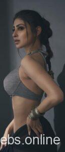 Mouni Roy Hot Images (13)