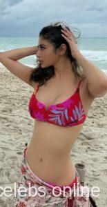 Mouni Roy Hot Images (21)