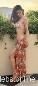 Mouni Roy Hot Images (25)